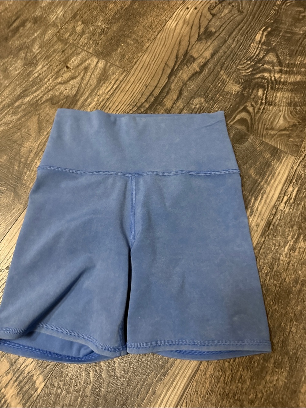 Vuori Periwinkle High-Rise Bike Shorts